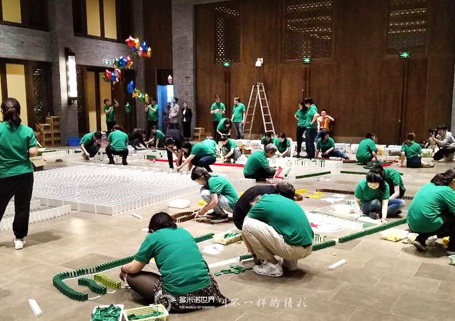 喜力，一次無與倫比的多米諾團(tuán)隊建設(shè)