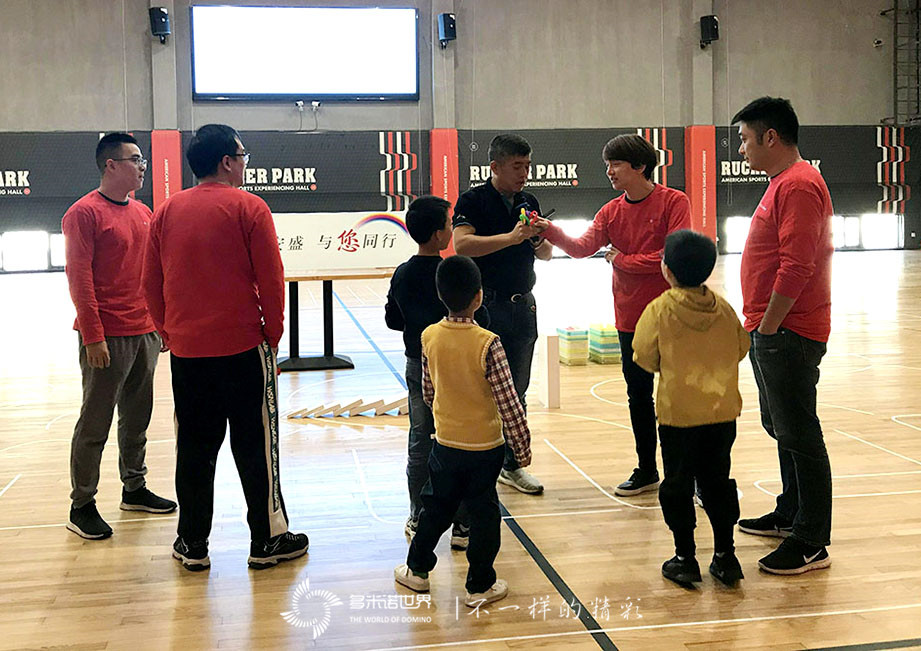 六載同行、魚躍龍門-工銀安盛多米諾團(tuán)隊(duì)大挑戰(zhàn)